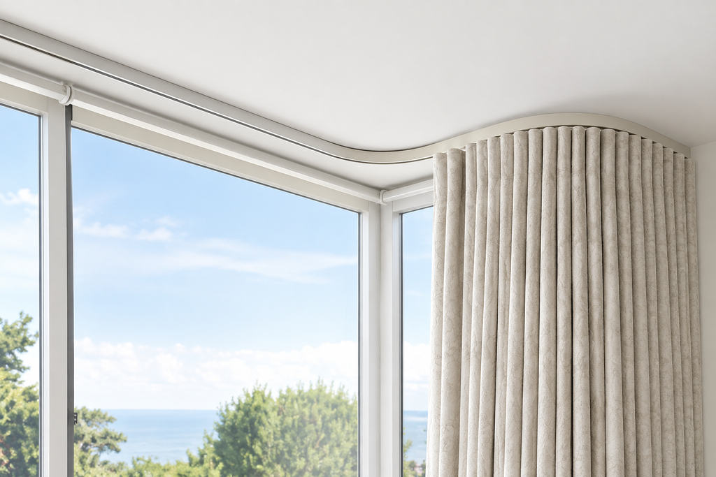 Cameron Fuller - Square30 Hand Bendable Top Fix Track with Cap Ends (Ceiling Fixing)